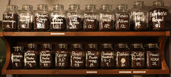 Airtight glass container storage